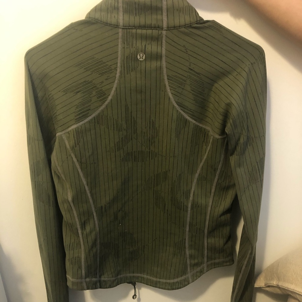 Lululemon Jacket - Picture 2 of 2